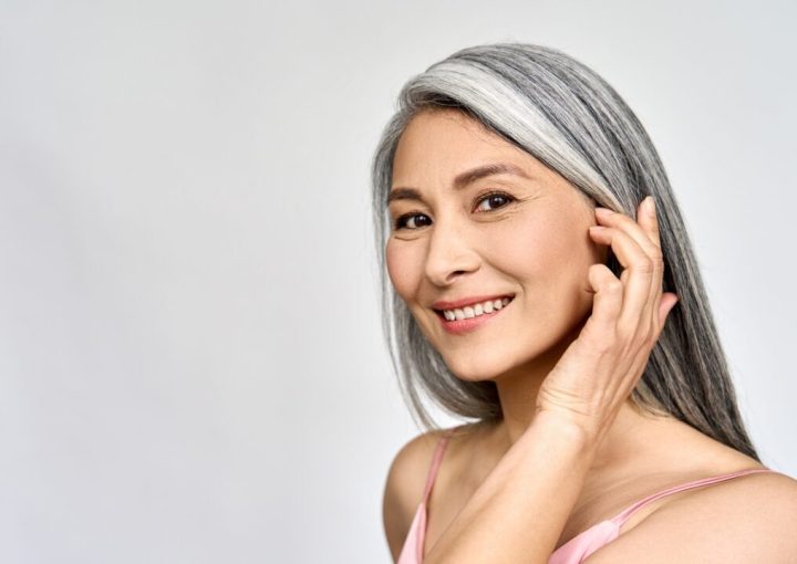 Perimenopause Hair Loss: Causes, Treatments & Prevention 5 Perimenopause Hair Loss