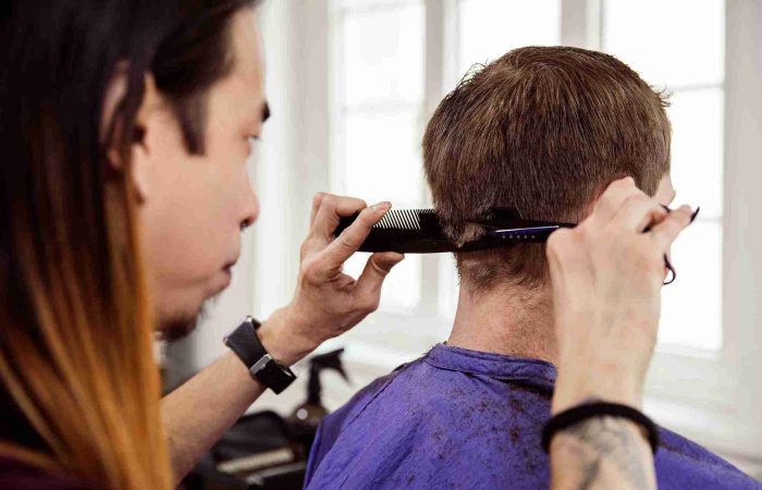 Haare schneiden nach Haartransplantation – Ab wann möglich? 2 Haare schneiden nach Haartransplantation