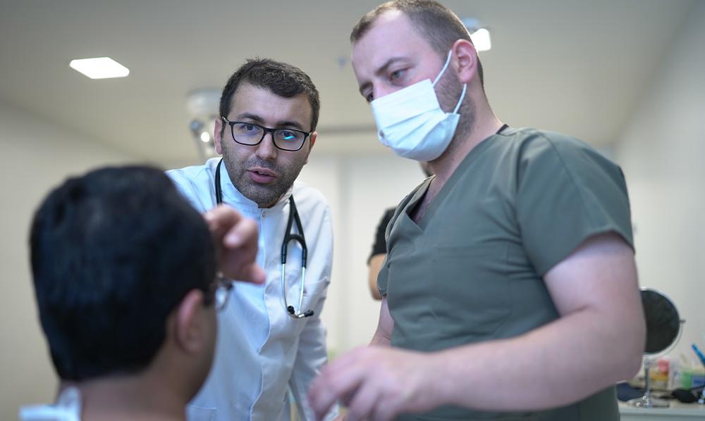 Langhaartransplantation mit Hermest Hair Clinic