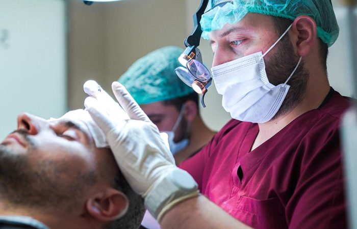 DHI Haartransplantation 12 DHI Haartransplantation Türkei Einpflanzung