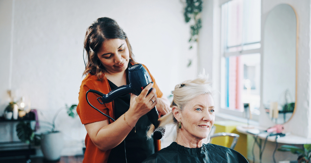 Wash and Wear Haircuts for Over 60: Easy, Low-Maintenance Styles 4 12 best wash and wear haircuts for over 60